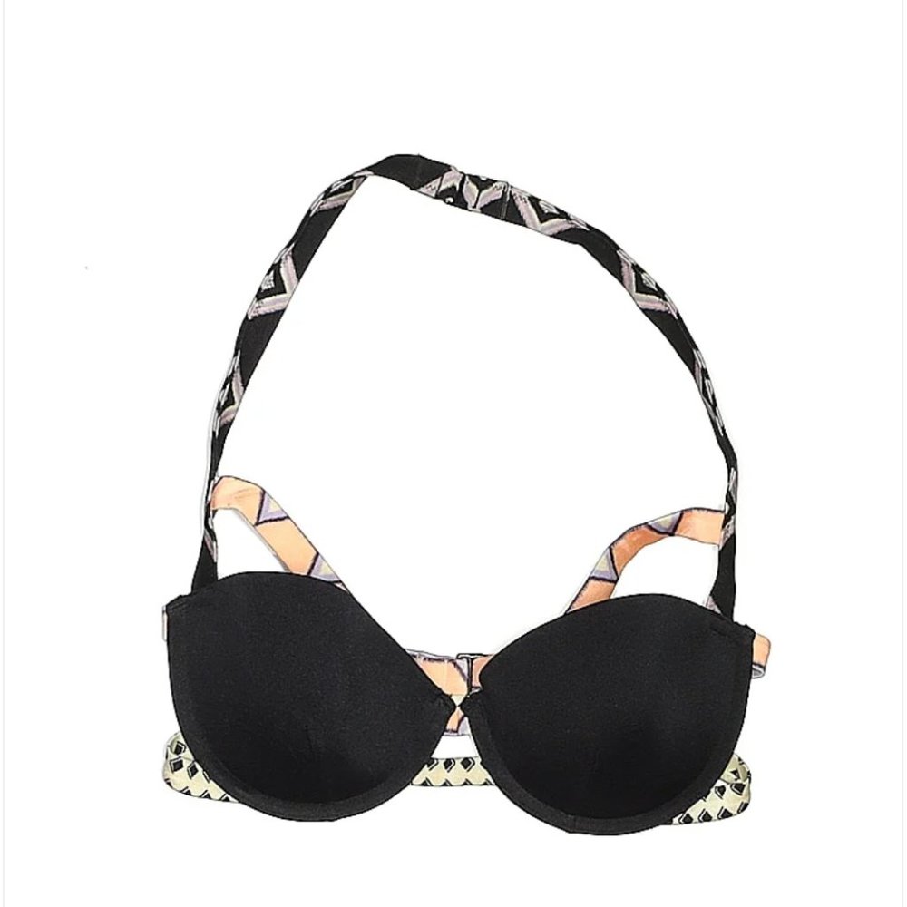 Victoria's Secret Swimsuit Top Size Sm (32D)